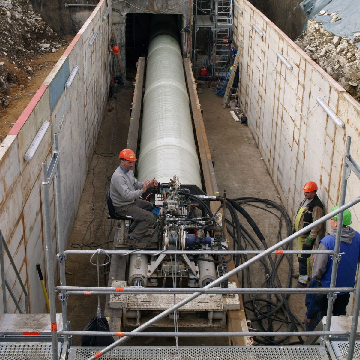 Bauarbeiten zur Sanierung des Trinkwasserstollens