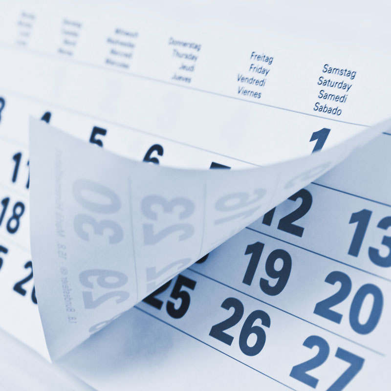 Ein Terminkalender der gerade umgeblättert wird Ein Terminkalender der gerade umgeblättert wird